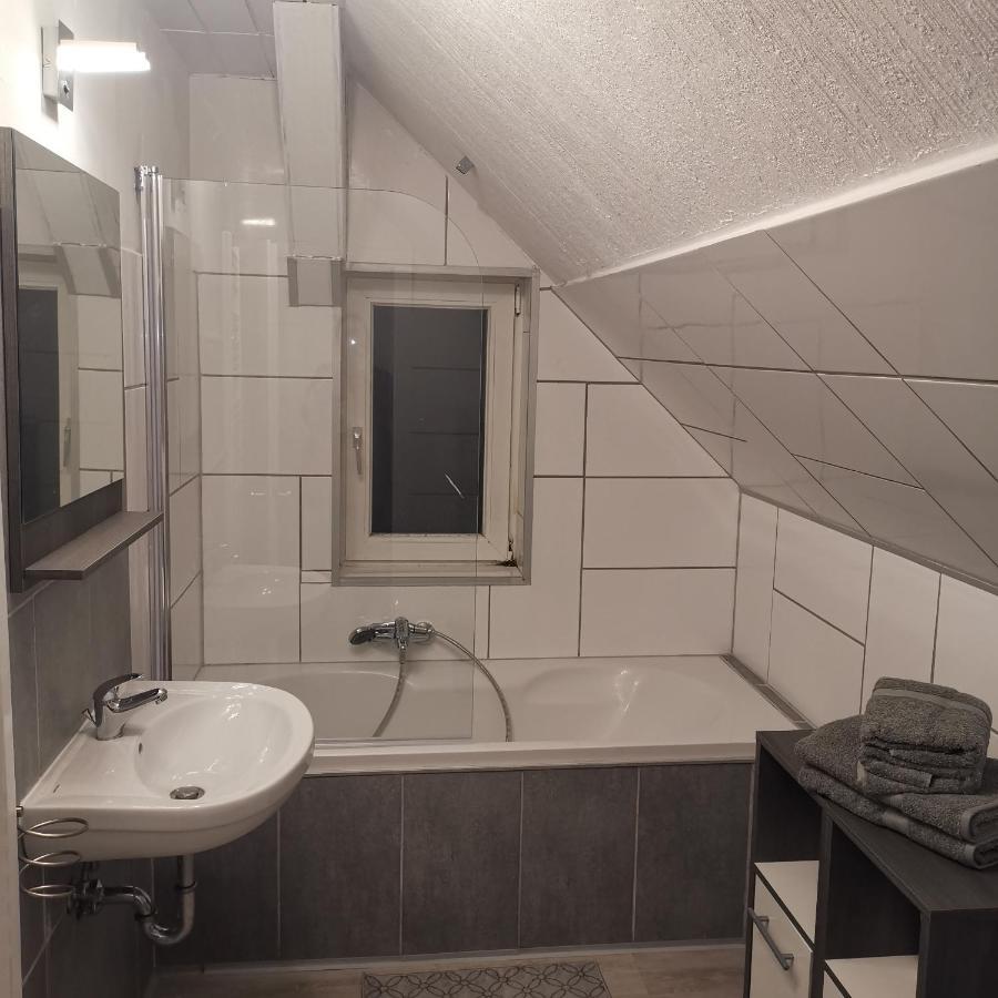 Ferienunterkunft Sson Detmold Exteriör bild